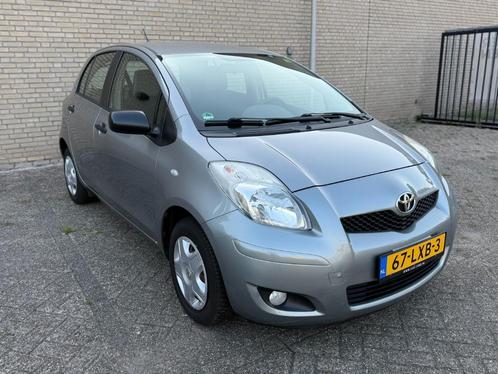 Toyota Yaris 1.0 12V Vvt-i 5DR Terra 2010 Grijs, Auto's, Toyota, Bedrijf, Yaris, Benzine, A, Hatchback, Handgeschakeld, Origineel Nederlands
