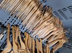 Klerenhangers Blank gelakt houten 100 stuks, Kleding | Dames, Overige Dameskleding, Zo goed als nieuw, Geen merk, Ophalen