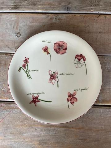 Groot sierbord / schaal met bloemen / veldbloemen. Van Cleef beschikbaar voor biedingen