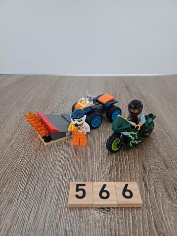 Lego City Stuntteam 60255 beschikbaar voor biedingen