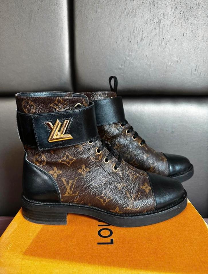 Louis Vuitton laarzen Wonderland Ranger, Kleding | Dames, Schoenen, Gedragen, Hoge laarzen, Overige kleuren, Ophalen