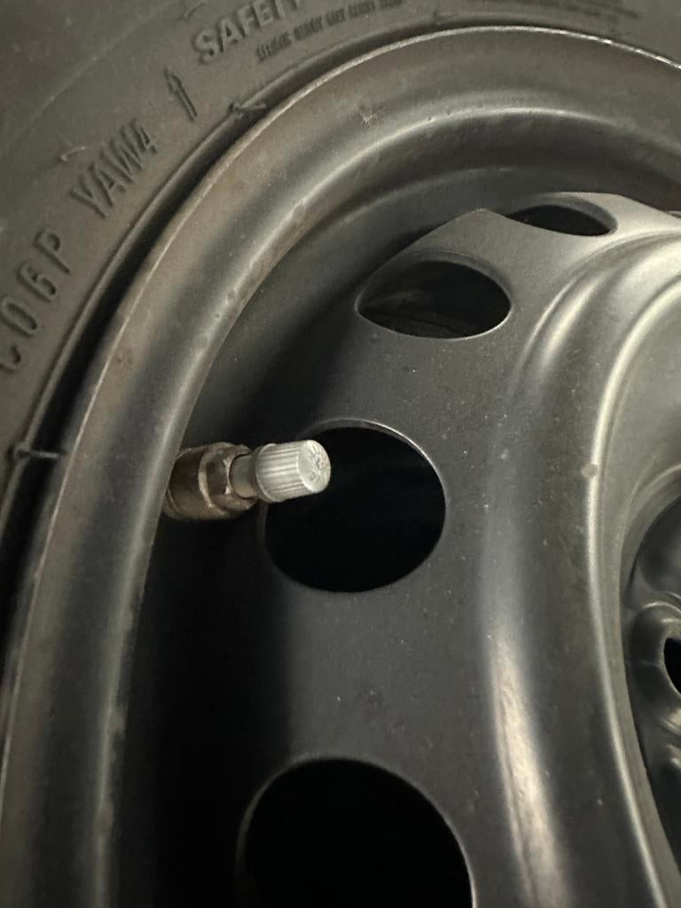 175/65R15 75T Toyota Yaris 3 2012-2020 winterset, Ophalen