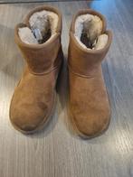 Uggs maat ... te klein, Gebruikt, UGG, Meisje, Laarsjes