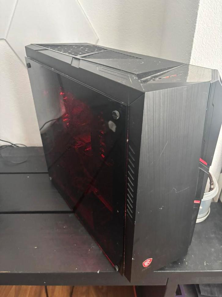MSI Gaming PC, Computers en Software, Computerbehuizingen, Gebruikt, Ophalen