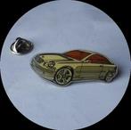 MERCEDES BENZ CLK pin, grijs, Verzamelen, Ophalen of Verzenden, Zo goed als nieuw, Transport, Speldje of Pin