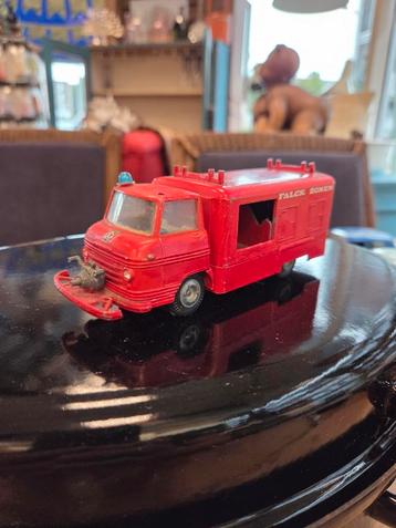 Tekno Denmark Falck Zonen brandweer  beschikbaar voor biedingen