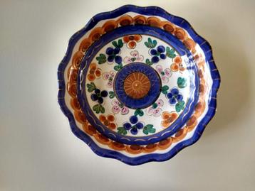 Handbeschilderd antiek schaaltje in blauw met goudkleur beschikbaar voor biedingen