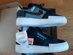 nike Air Force 1 Low Drop Type Black n354 maat 44.5, Ophalen, Nieuw, Zwart