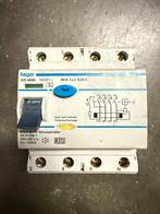 Hager CD 440G, Doe-het-zelf en Verbouw, Elektra en Kabels, Ophalen of Verzenden, Zo goed als nieuw, Overige typen