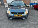 Suzuki Swift 1.3 shogun Apk,nieuw Airco E- Ramen, Auto's, Voorwielaandrijving, Stof, Zwart, 400 kg