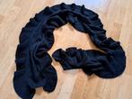 zwarte Sjaal met glitter    jusa17, Kleding | Dames, Mutsen, Sjaals en Handschoenen, Ophalen of Verzenden, Zo goed als nieuw, Maat 42/44 (L)