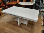 Witte houten uitschuifbare eettafel, Ophalen
