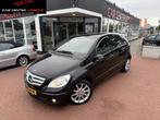 Mercedes-benz B-klasse 200 |LEDER|NAVI|AIRCO|CRUISE CONTROL|, 136 pk, Gebruikt, 4 cilinders, 1290 kg