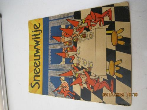 sneeuwwitje boekje jaren 30 (349), Boeken, Sprookjes en Fabels, Gelezen, Ophalen of Verzenden