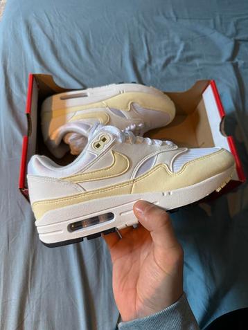 Nike Air Max 1 One Alabaster / White maat 38 / 7 beschikbaar voor biedingen
