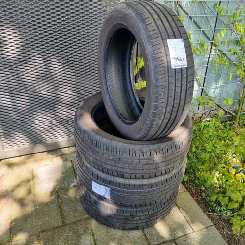 4 x Vredestein Ultrac Satin zomerset 225-55-19  99W, Auto-onderdelen, Banden en Velgen, Band(en), Winterbanden, 19 inch, 225 mm