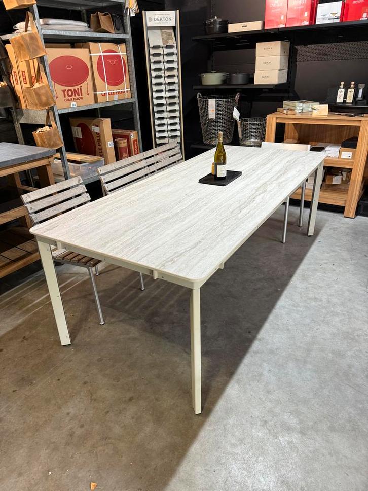 Tuintafel Dekton keramisch travertine blad, Huis en Inrichting, Tafels | Eettafels, Zo goed als nieuw, 100 tot 150 cm, 150 tot 200 cm