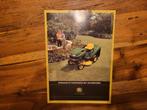 Tractor folder John Deere zitmaaiers en tuintrekkers, Boeken, Catalogussen en Folders, Ophalen of Verzenden, Zo goed als nieuw