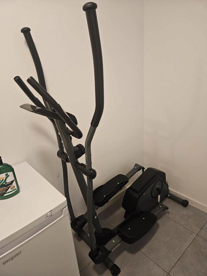 Tunturi Cardio Fit C30 Crosstrainer, Sport en Fitness, Fitnessapparatuur, Gebruikt, Crosstrainer, Armen, Benen, Buik, Rug, Metaal