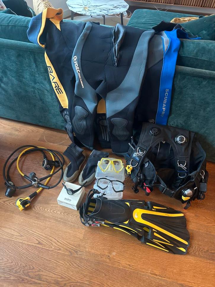 Complete Duikuitrusting | voornamelijk Mares | inc tas, Watersport en Boten, Duiken, Gebruikt, Overige typen, Ophalen