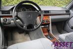 Mercedes E280 W124 Kombi aut Elegance | 3e bankje/schuifdak, Automaat, Gebruikt, Blauw, 193 pk
