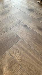 Restpartij keramische tegels 120x29,5, Doe-het-zelf en Verbouw, Ophalen, Steen of Klei, 50 tot 150 cm, Zo goed als nieuw