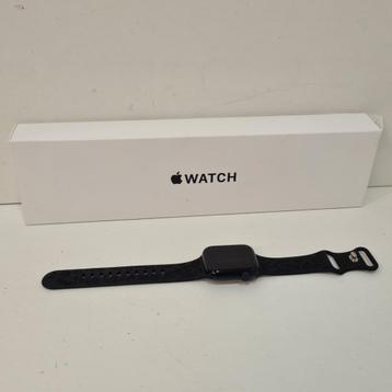 Apple Watch SE 2 (2022) 40mm in Goede Staat beschikbaar voor biedingen