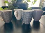 Set van 4 Koffiemokken, Keramiek, Ophalen of Verzenden, Zo goed als nieuw, Overige stijlen