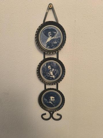 Mooie wand hanger (anno jaren 50-70) beschikbaar voor biedingen