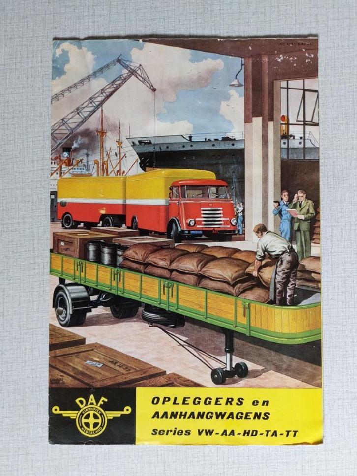 DAF Opleggers en Aanhangwagens Brochure / Folder, Boeken, Auto's | Folders en Tijdschriften, Gelezen, Overige merken, Ophalen of Verzenden