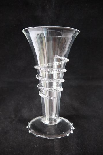 Vintage replica Renaissance glas beschikbaar voor biedingen