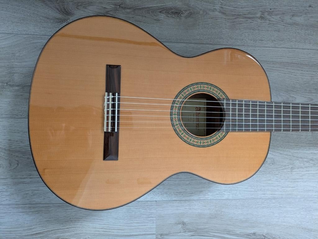 Alhambra 3C Nieuwstaat!, Muziek en Instrumenten, Ophalen, Zo goed als nieuw, Klassieke of Spaanse gitaar
