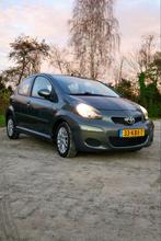 Toyota Aygo 1.0 12V Vvt-i 5DRS 2009 Groen NIEUW APK, Voorwielaandrijving, 4 stoelen, 68 pk, Origineel Nederlands