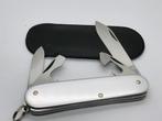 SUPER Rare Victorinox CADET 84mm Silver Smooth Alox Keyring, Caravans en Kamperen, Kampeergereedschap, Zo goed als nieuw