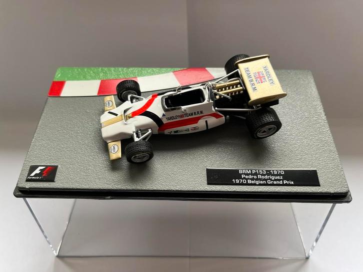 BRM P153 – Pedro Rodríguez – 1970 | schaal 1:43, Hobby en Vrije tijd, Modelauto's | 1:43, Zo goed als nieuw, Auto, Overige merken