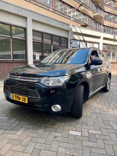 Mitsubishi Outlander 2.0 Dohc Mivec Phev 203pk 4WD CVT 5P, Auto's, Mitsubishi, Particulier, Outlander, 4x4, ABS, Achteruitrijcamera