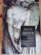 Nicci French - De verborgen glimlach, Ophalen of Verzenden, Nicci French, Zo goed als nieuw
