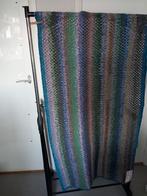 Plaid  (kniedeken), Huis en Inrichting, Woonaccessoires | Plaids en Woondekens, Ophalen of Verzenden, Nieuw