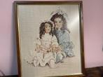 geborduurde vintage afbeelding met poppen, Antiek en Kunst, Kunst | Schilderijen | Klassiek, Ophalen of Verzenden