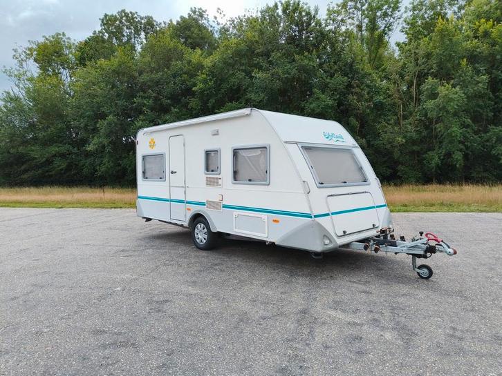 Eifelland Holiday 460 – 1999 – Compleet & comfortabel, Caravans en Kamperen, Caravans, Bedrijf, tot en met 4, 750 - 1000 kg, Rondzit