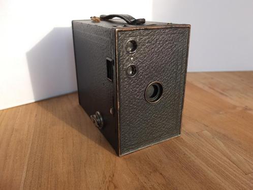 ✅ 1924 , Kodak Brownie 2A , Canada Toronto, Douanezegel, Verzamelen, Fotografica en Filmapparatuur, Fototoestel, Voor 1940, Ophalen
