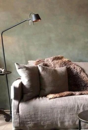 Mooie zwarte vloerlamp Frezoli Pliz beschikbaar voor biedingen