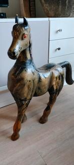 Mysterieuze houten paard met rode ogen, Ophalen of Verzenden