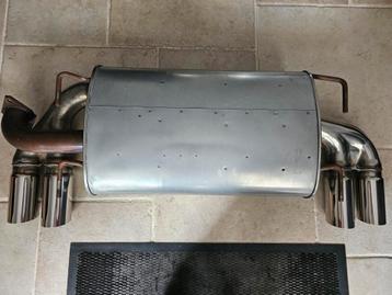 Mooie OEM sportuitlaat einddemper Subaru Impreza WRX STI beschikbaar voor biedingen