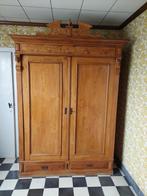 Antieke (kleer)kast met leeuwenkoppen, Ophalen of Verzenden