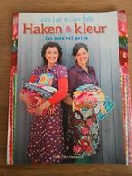 Saskia Laan - Haken en kleur, Boeken, Breien en Haken, Saskia Laan; Claire Boeter, Ophalen of Verzenden, Zo goed als nieuw