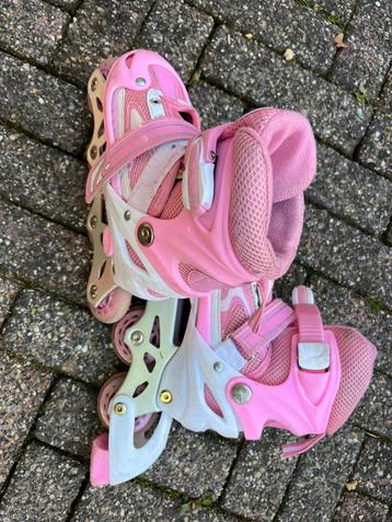 Roze verstelbare skeelers maat 30-34 beschikbaar voor biedingen