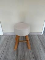 Krukje, Huis en Inrichting, Stoelen, Ophalen, Gebruikt, Wit, Eén