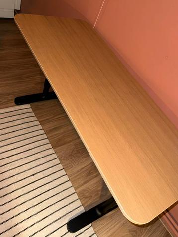 IKEA Bekant bureau 160x80 verstelbaar - afbeelding 2