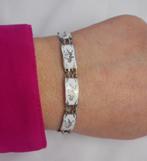 Zilveren antieke armband met wit emaillen nr.209